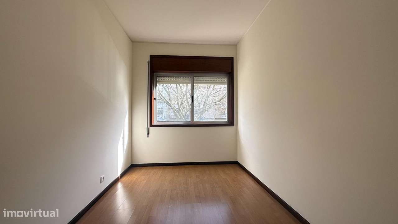 Apartamento T1+2 (Centro Póvoa de Varzim)-7