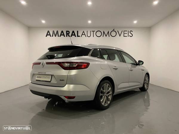 Renault Mégane Sport Tourer 1.5 dCi Limited SS - 4