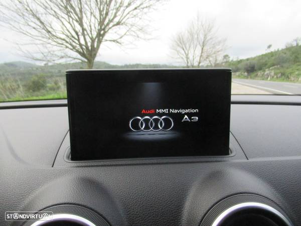 Audi A3 Sportback 1.6 TDi Attraction Ultra - 27