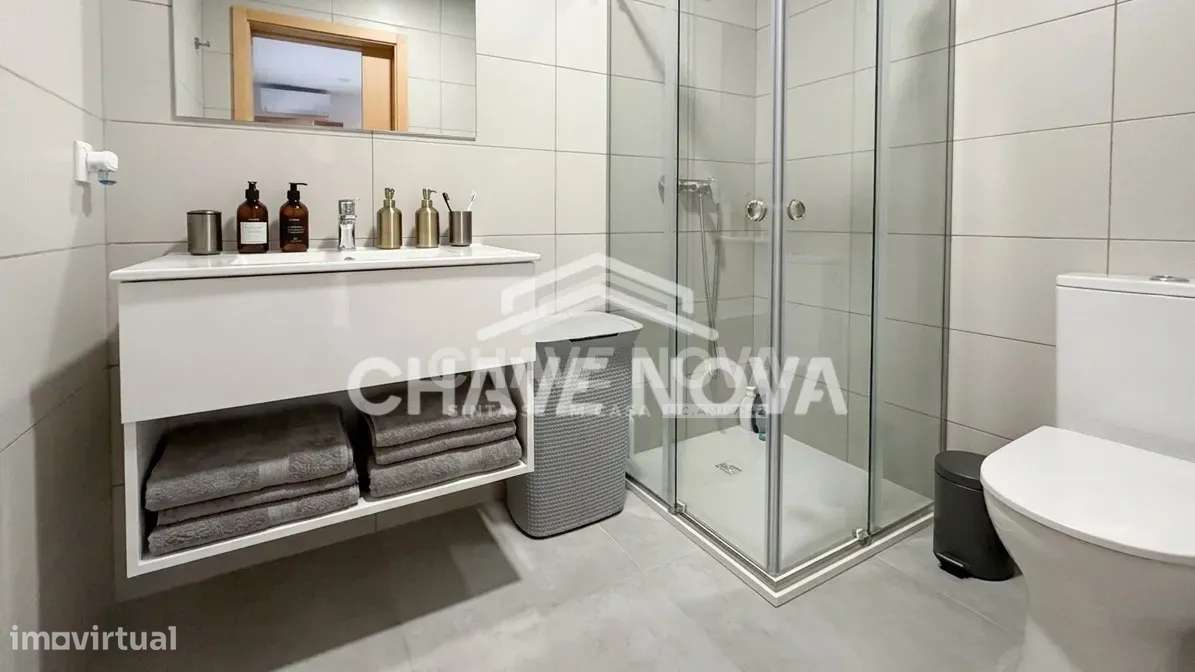 Apartamento T1+1 em Pedroso-7