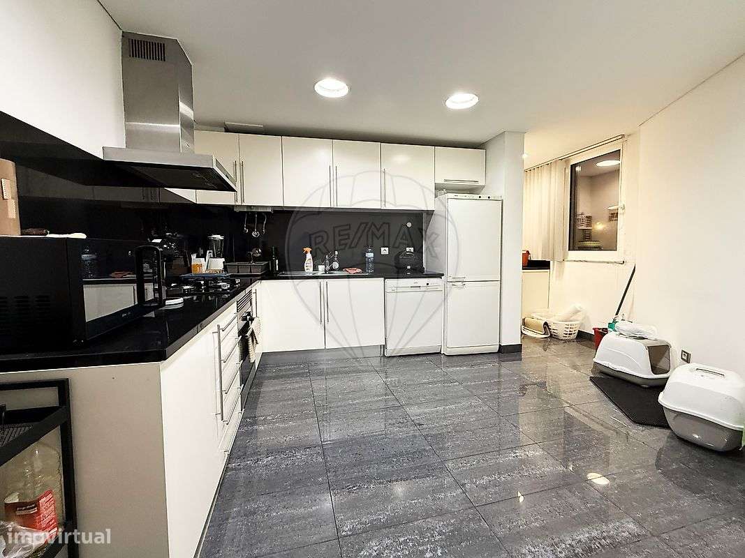 Apartamento T3 para arrendamento - Grande imagem: 2/16