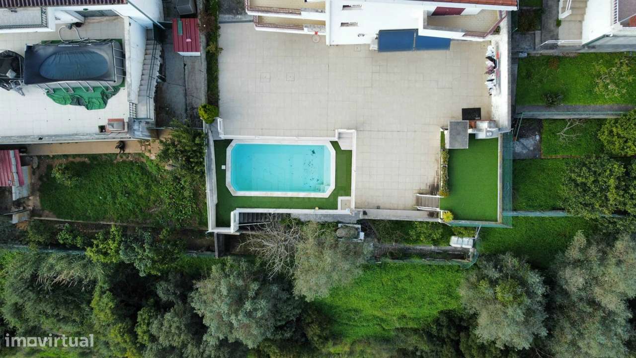 Moradia T6+3 c/ Piscina e Garagem - Coimbra-29