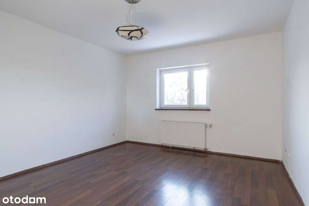 Mieszkanie na poddaszu z balkonem + m. postojowym!-6