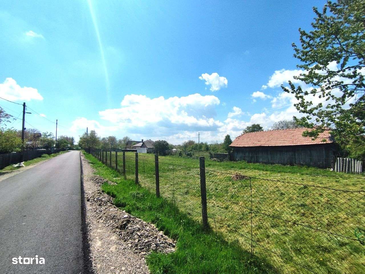 Casa cu teren 2000 mp Roznov-5