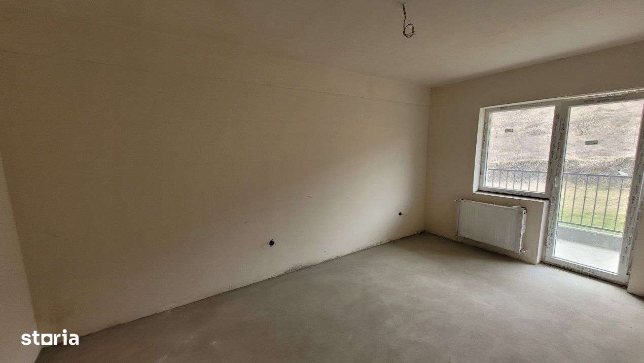 Apartament de 3 camere, semifinisat, zona Tera - Imagine principală: 4/5