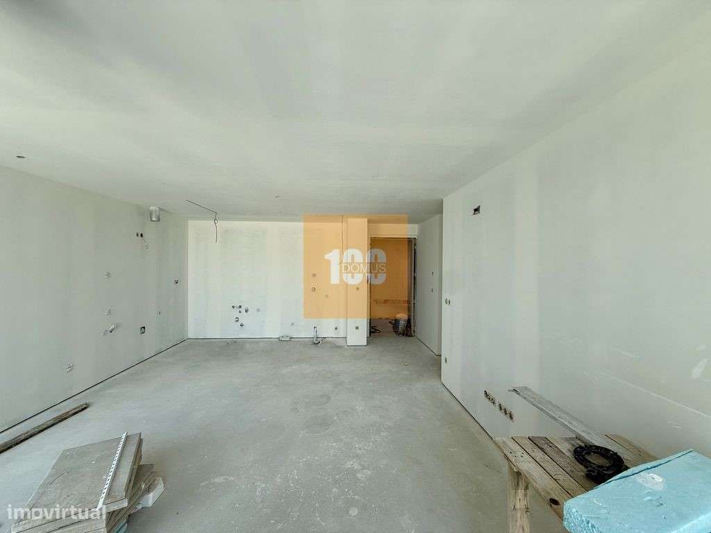 T2 com varanda - Capelo Residences-15