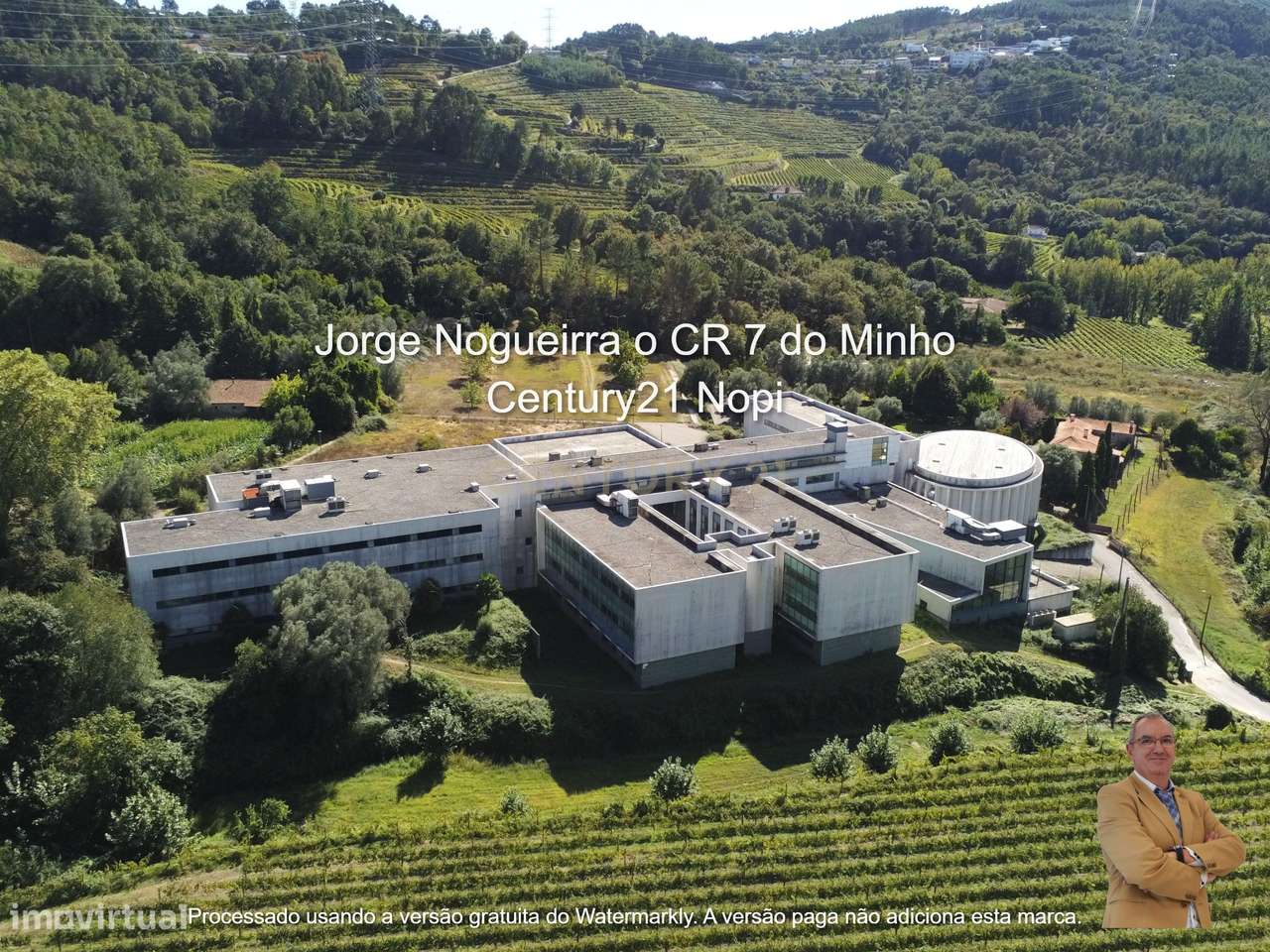 Quinta, Antigo Edifício do ISAVE (universidade) na Póvoa de Lanhoso - Grande imagem: 5/37