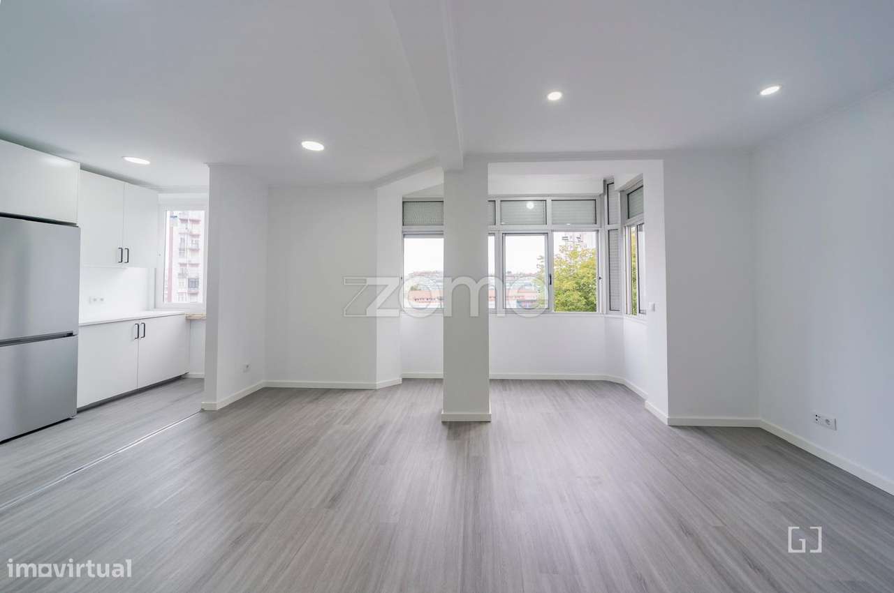 Apartamento T2 - Buraca - Grande imagem: 4/22