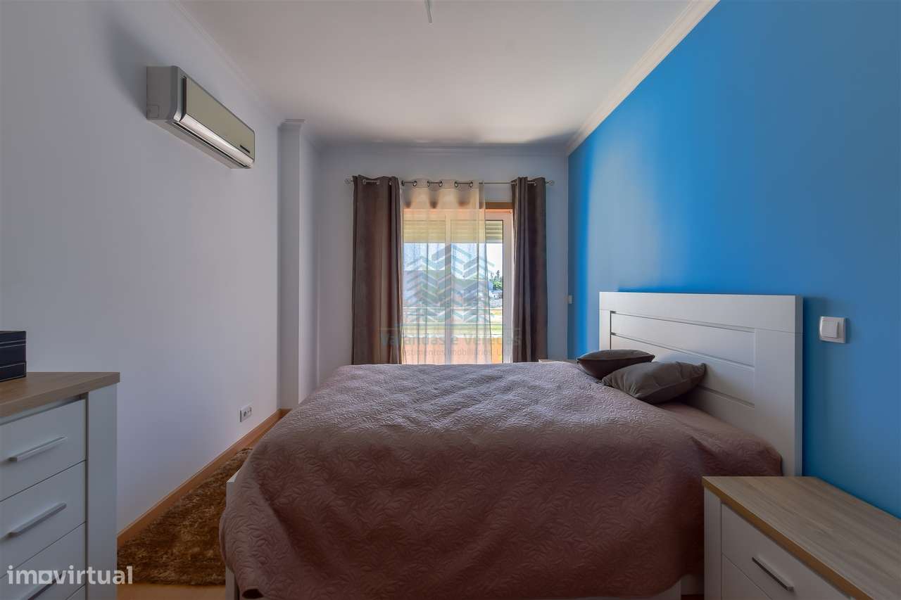 Apartamento T3 com Garagem e Arrecadação em Torres Novas-9