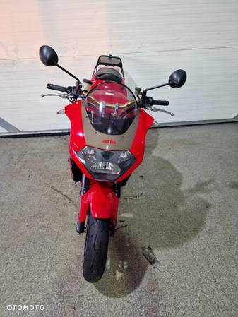 Aprilia Tuono - 14