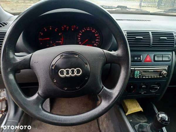 Audi A3 1.6 Ambition - 6