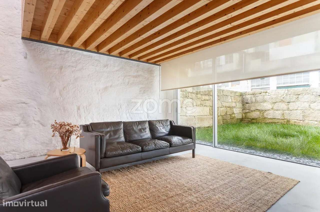 LOFT com 6 suítes pátio, totalmente mobilado e equipado, Porto - Grande imagem: 1/36