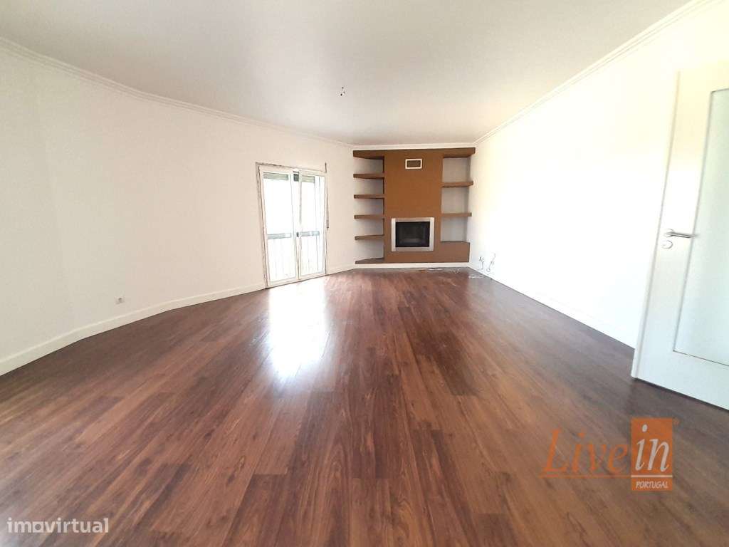 Apartamento T2 de Grandes Dimensões no Jeromelo - Grande imagem: 5/25