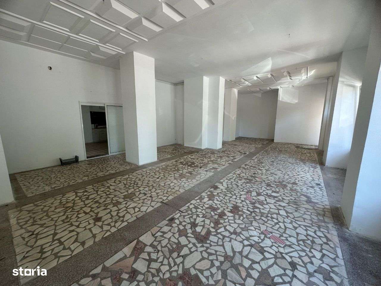 De vânzare Spațiu comercial zona Bariera - Imagine principală: 2/4