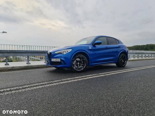 Alfa Romeo Stelvio V6 2.9 Bi-Turbo AT8-Q4 Quadrifoglio - 7