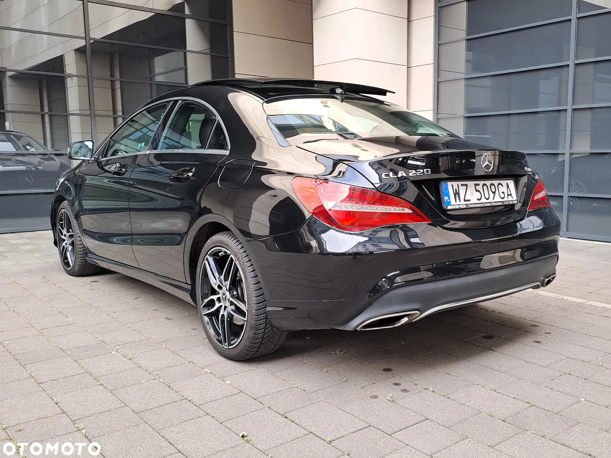 Mercedes-Benz CLA 220 4-Matic - 4