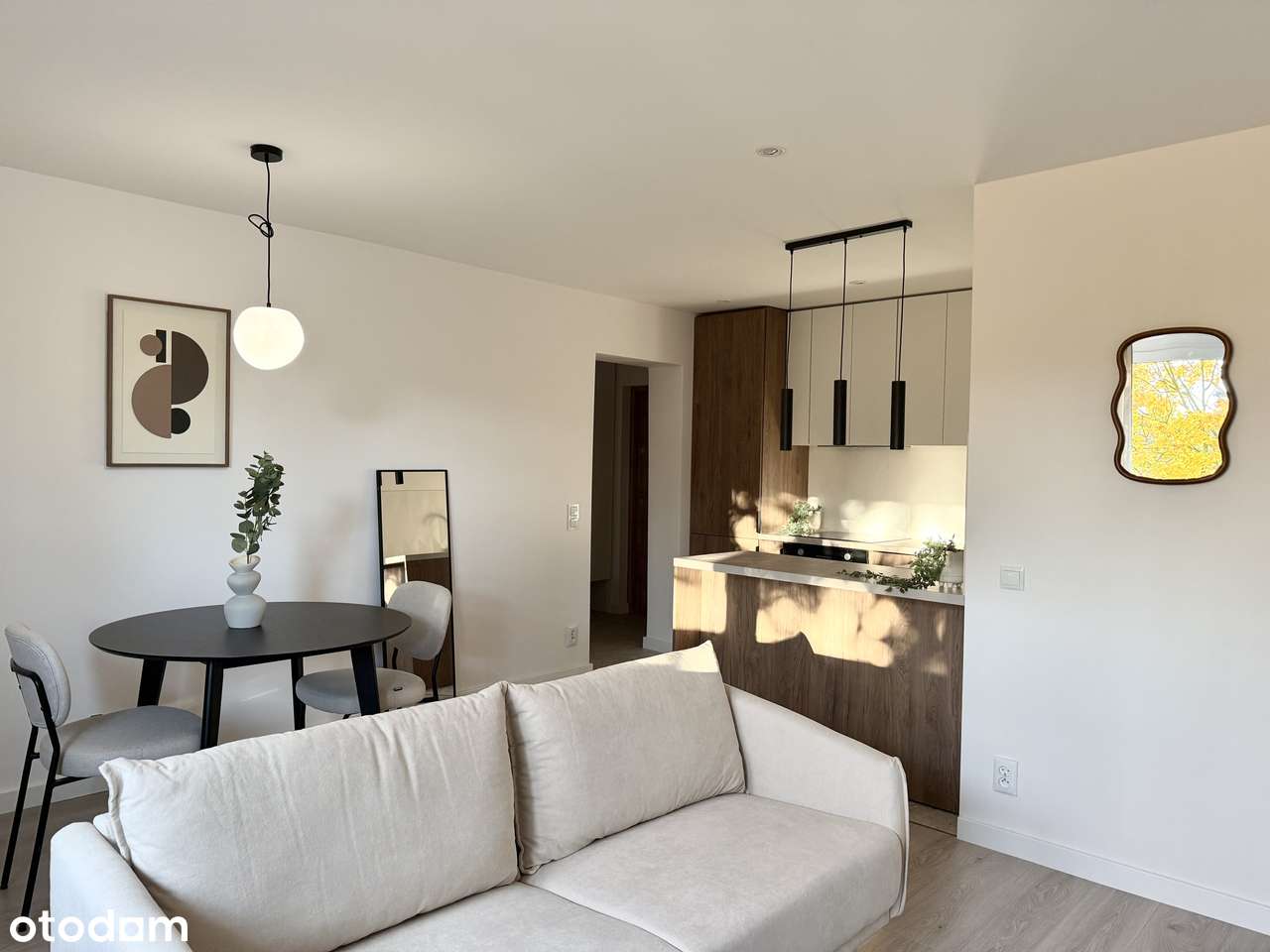 3 pok z balkonem w NISKIM BLOKU| Czynsz 468zl |Miejsce posto i Komórka-0