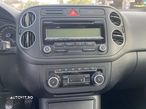 Volkswagen Golf Plus 1.6 TDI DPF Comfortline - 21