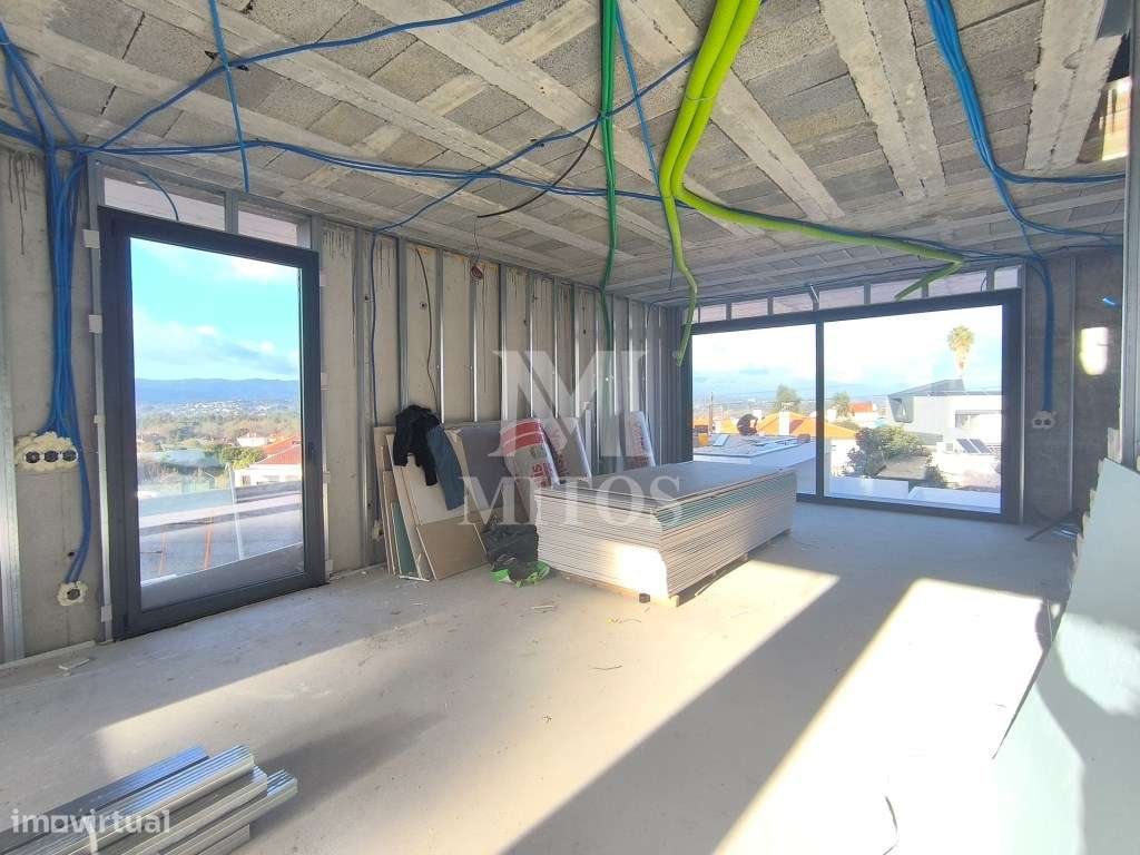 Moradia Geminada de 2 pisos em Vila Franca - Viana do Castelo - Grande imagem: 2/15