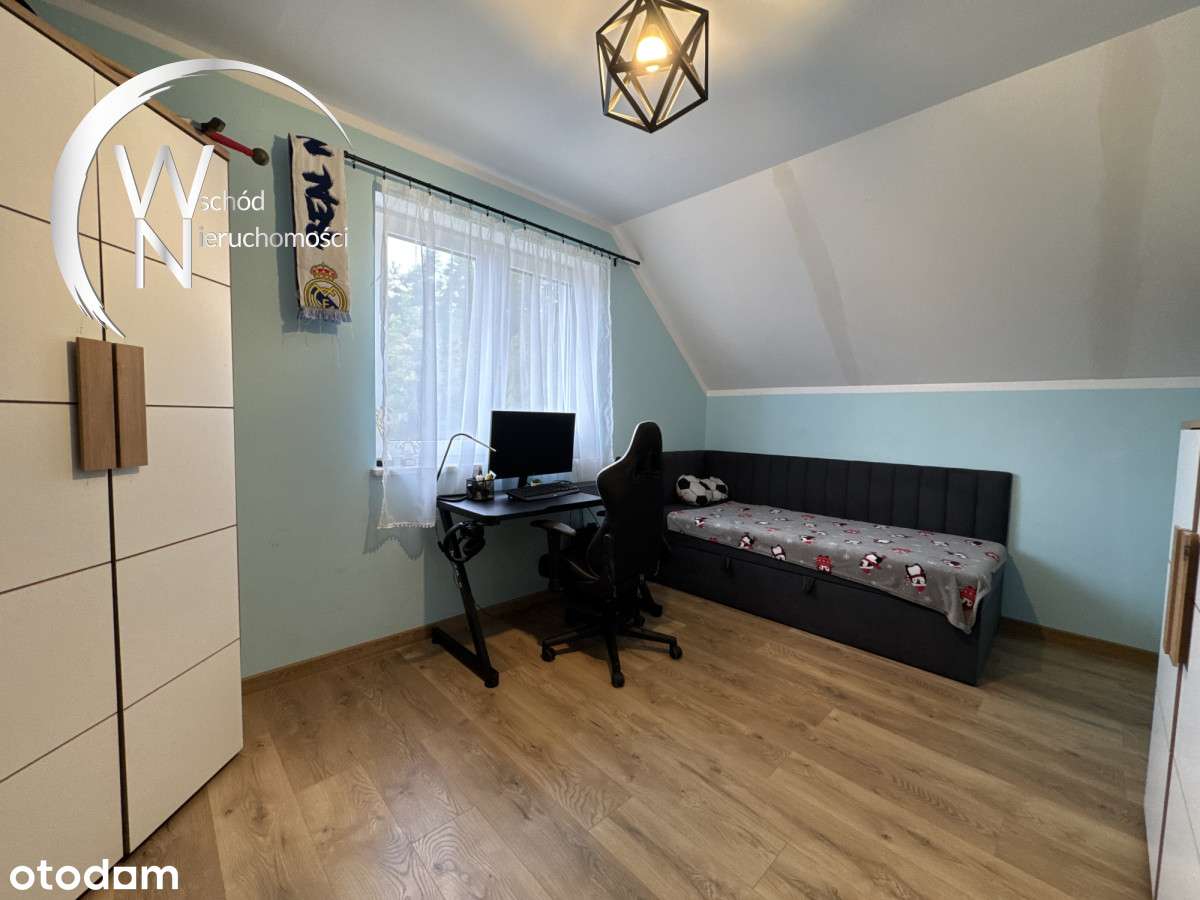 Dom w okolicy lasu-11