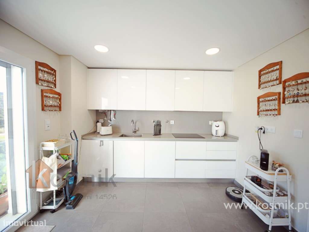 T2 ODIVELAS . PAIÃ :: SEMINOVO : Equipado : Garagem : Arrecadação-27