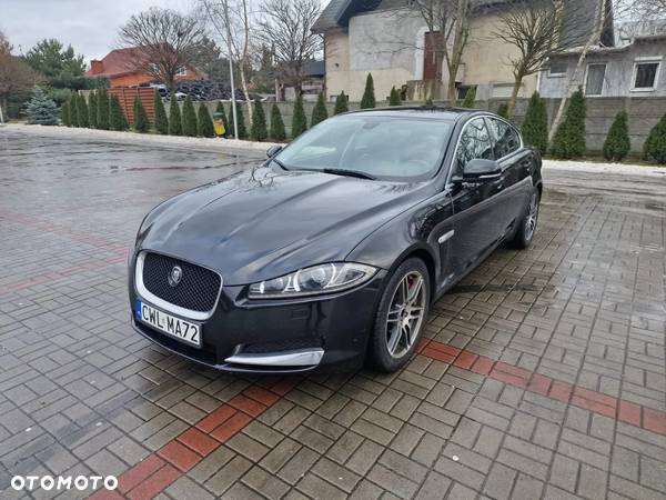 Jaguar XF - 3