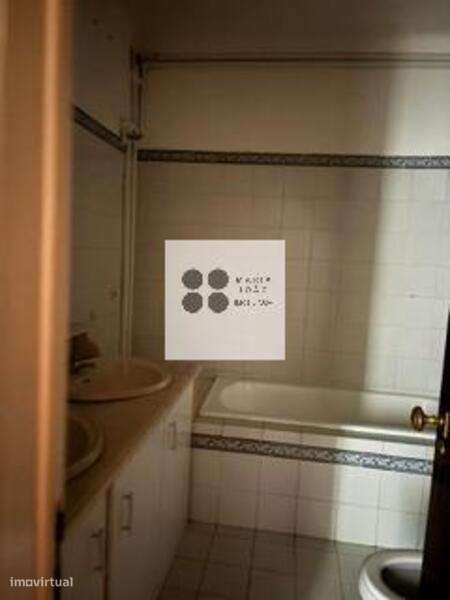 Apartamento t4 à venda em Alhandra - São João dos Montes - Calhandriz-11