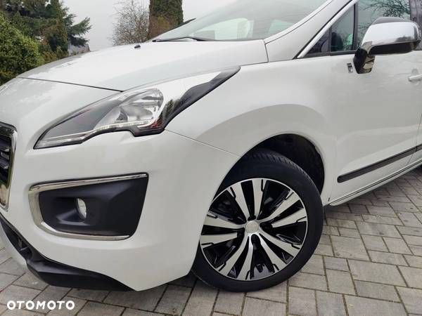 Peugeot 3008 2.0 HDi Premium+ - 17