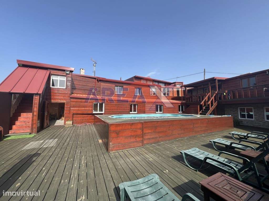 Moradia T12, com Grande Potencial de Investimento | Próxima de Oliv... - Grande imagem: 5/14