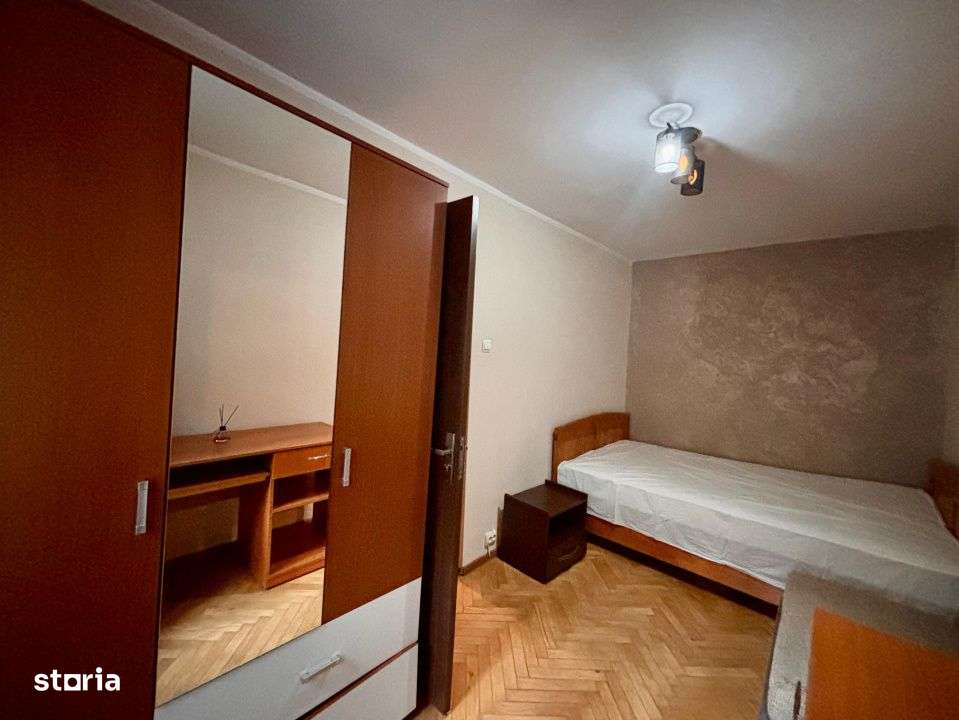 Apartament pentru inchiriat, 2 Camere, Etaj 1 - Craiovita Noua - Imagine principală: 3/7