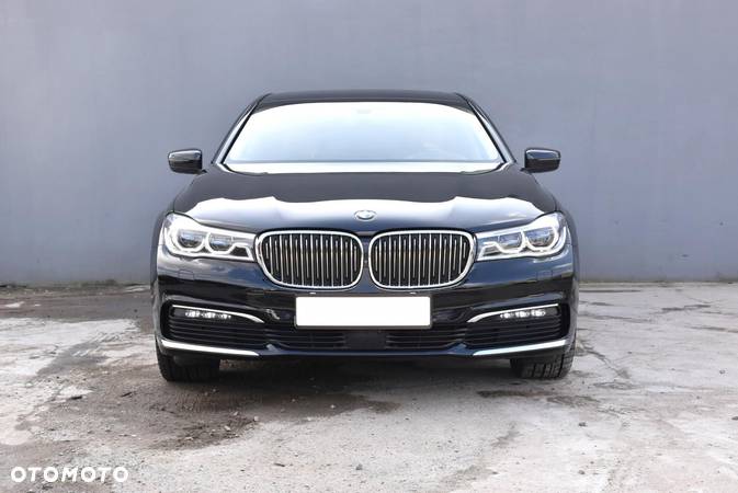 BMW Seria 7 - 6