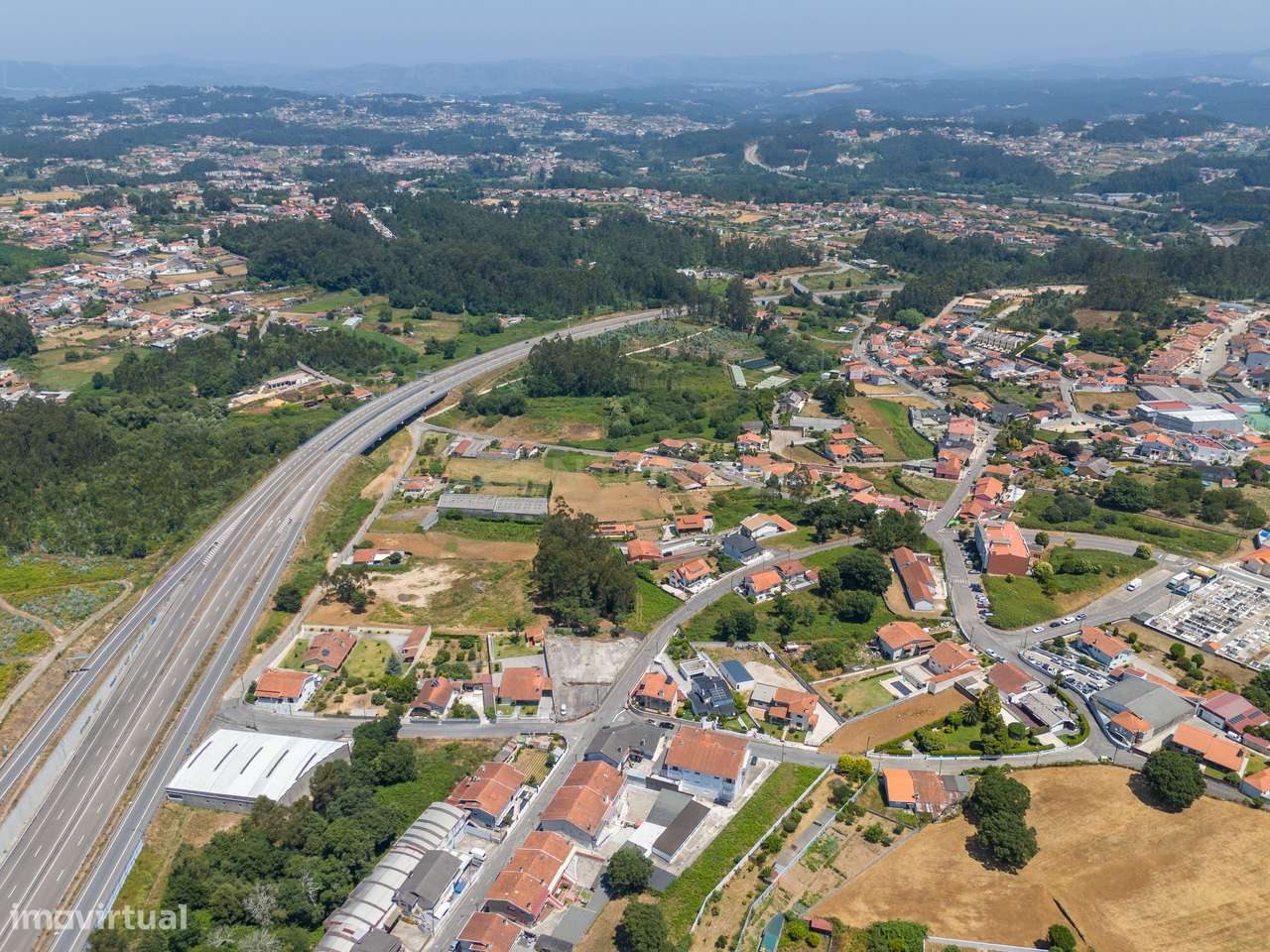 Terreno em Mozelos - 6.900m2 - Grande imagem: 4/13