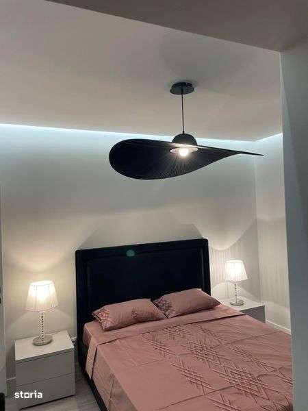 Vand apartament 3 camere Lux Ultracentral - Imagine principală: 4/8