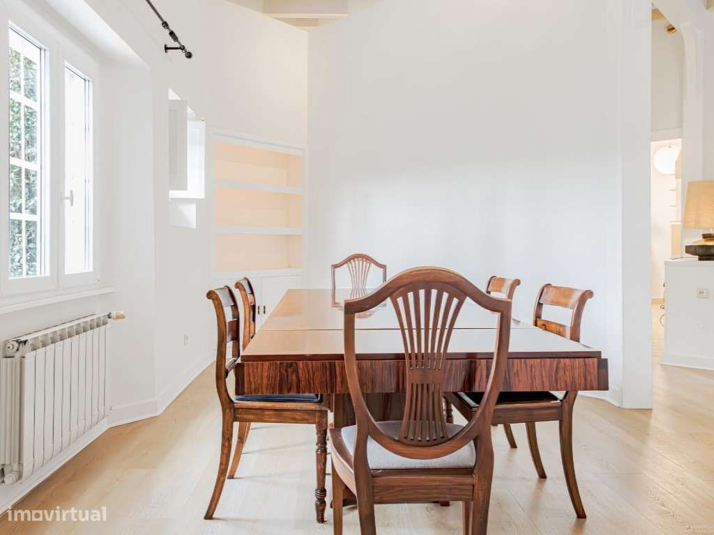 Moradia Independente T4, jardim e piscina, Estoril-5