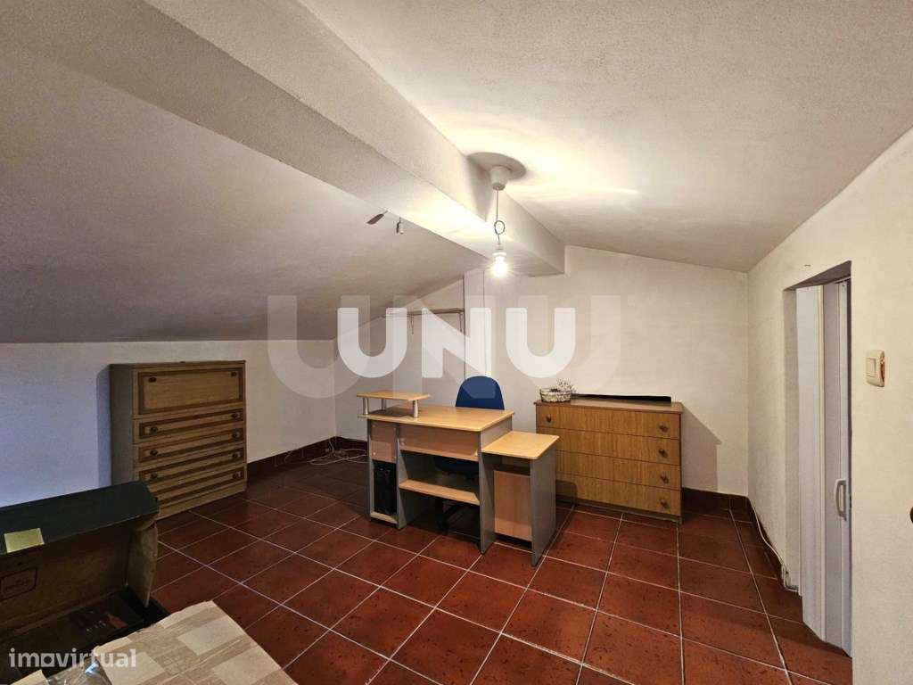 Moradia em Banda T5 - A 5 Minutos do Centro da Cidade de Viseu-41