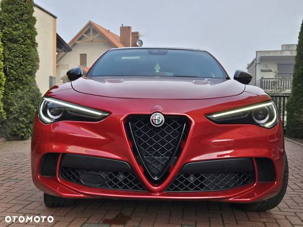 Alfa Romeo Stelvio 2.9 V6 Bi-Turbo Quadrifoglio Q4 - 27