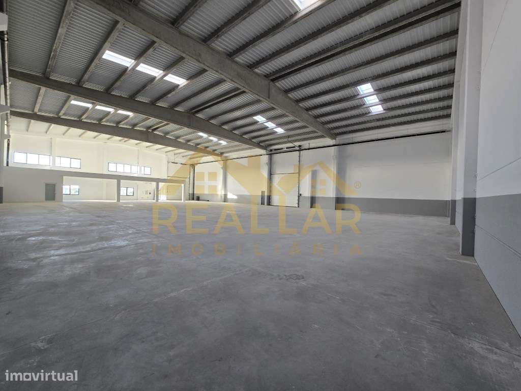 Armazém Novo para Arrendamento em Amorim - Póvoa de Varzim - Grande imagem: 4/18