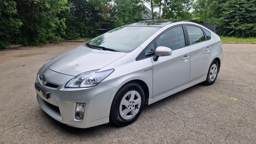 Toyota Prius III (2009-2015) (Hybrid) Executive 2009