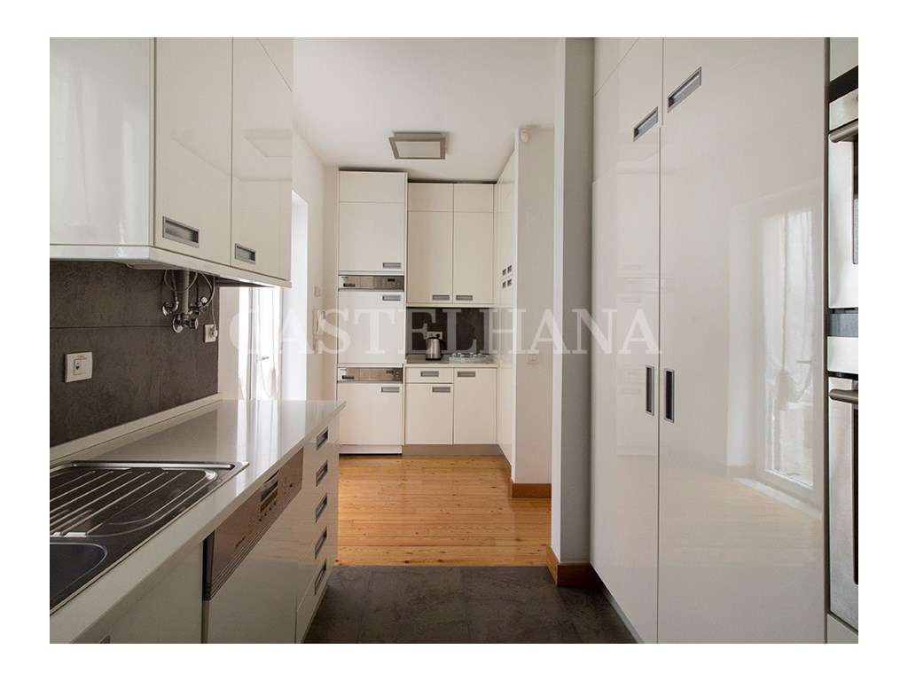 Moradia T3 entre o Principe Real e a Avenida da Liberdade com estac...-5