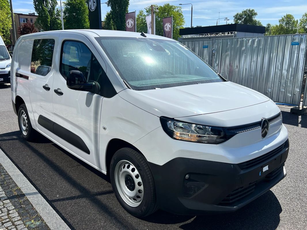 Nowy Citroën Berlingo Long 5-miejscowy CONTROL 1.5 BlueHDi 130 KM