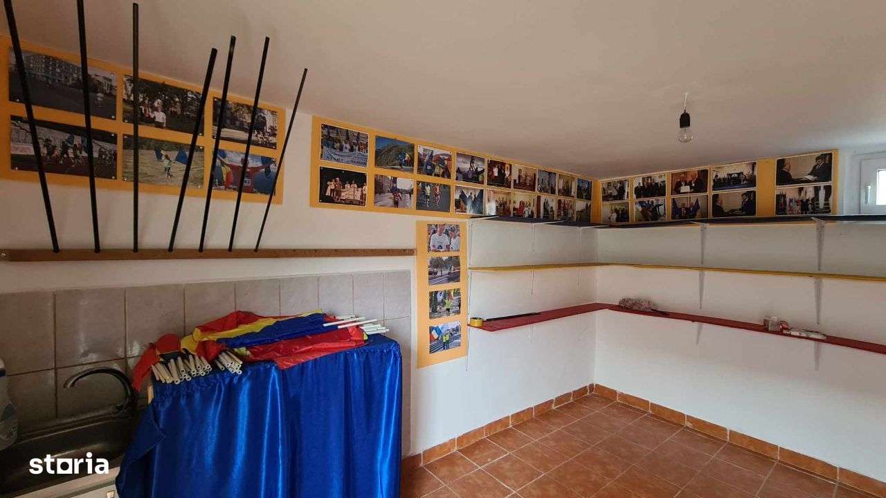 Casa in Adjud - cartier Adjudu Vechi-9