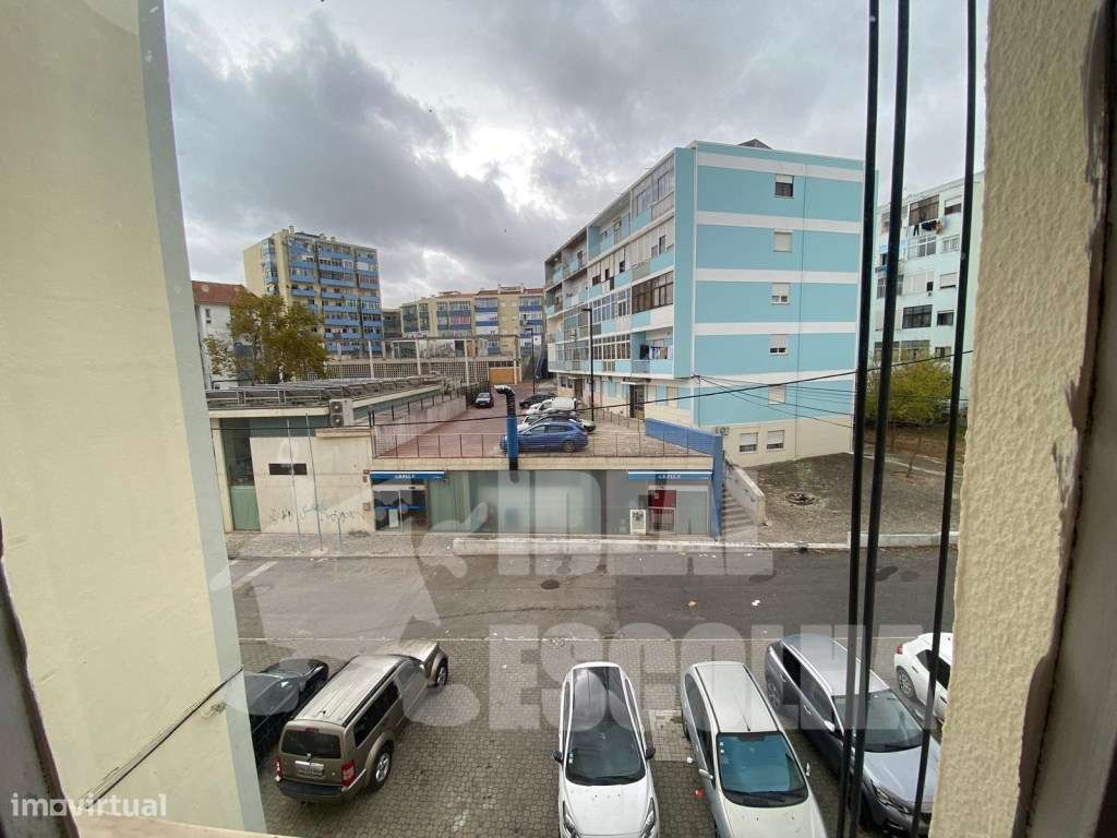 T3 ALMADA BEM LOCALIZADO-17