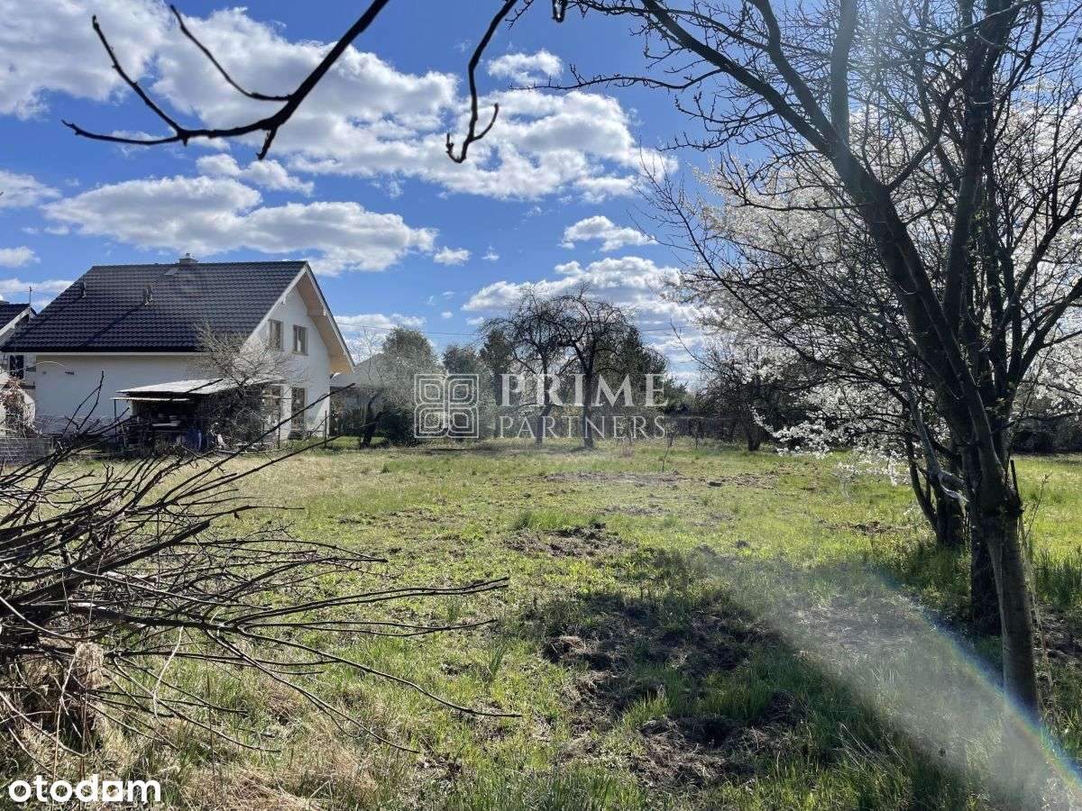 Działka budowlana w bardzo dobrym kształcie-9