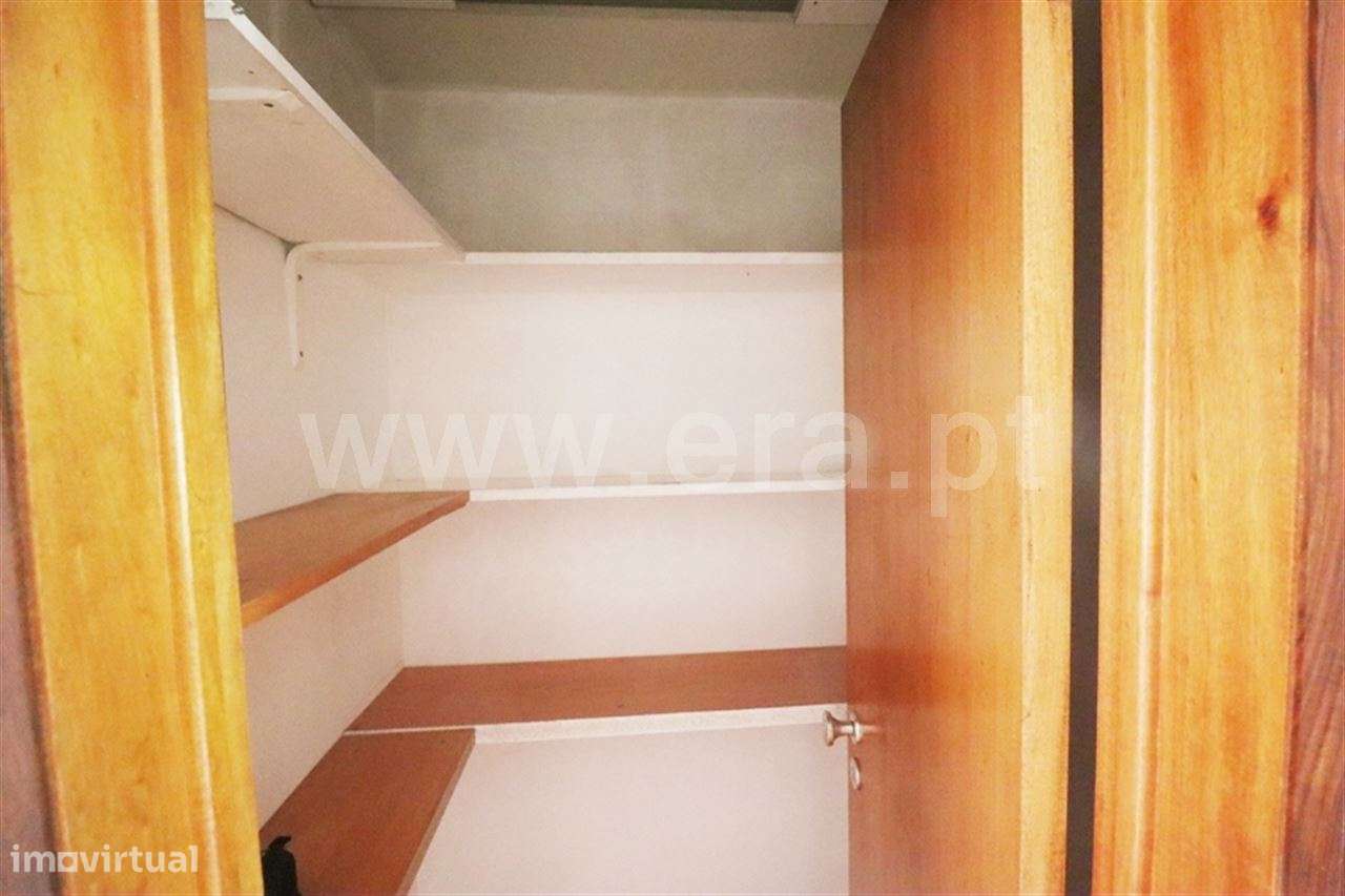 Apartamento T2 de origem; Cruz de Pau-7