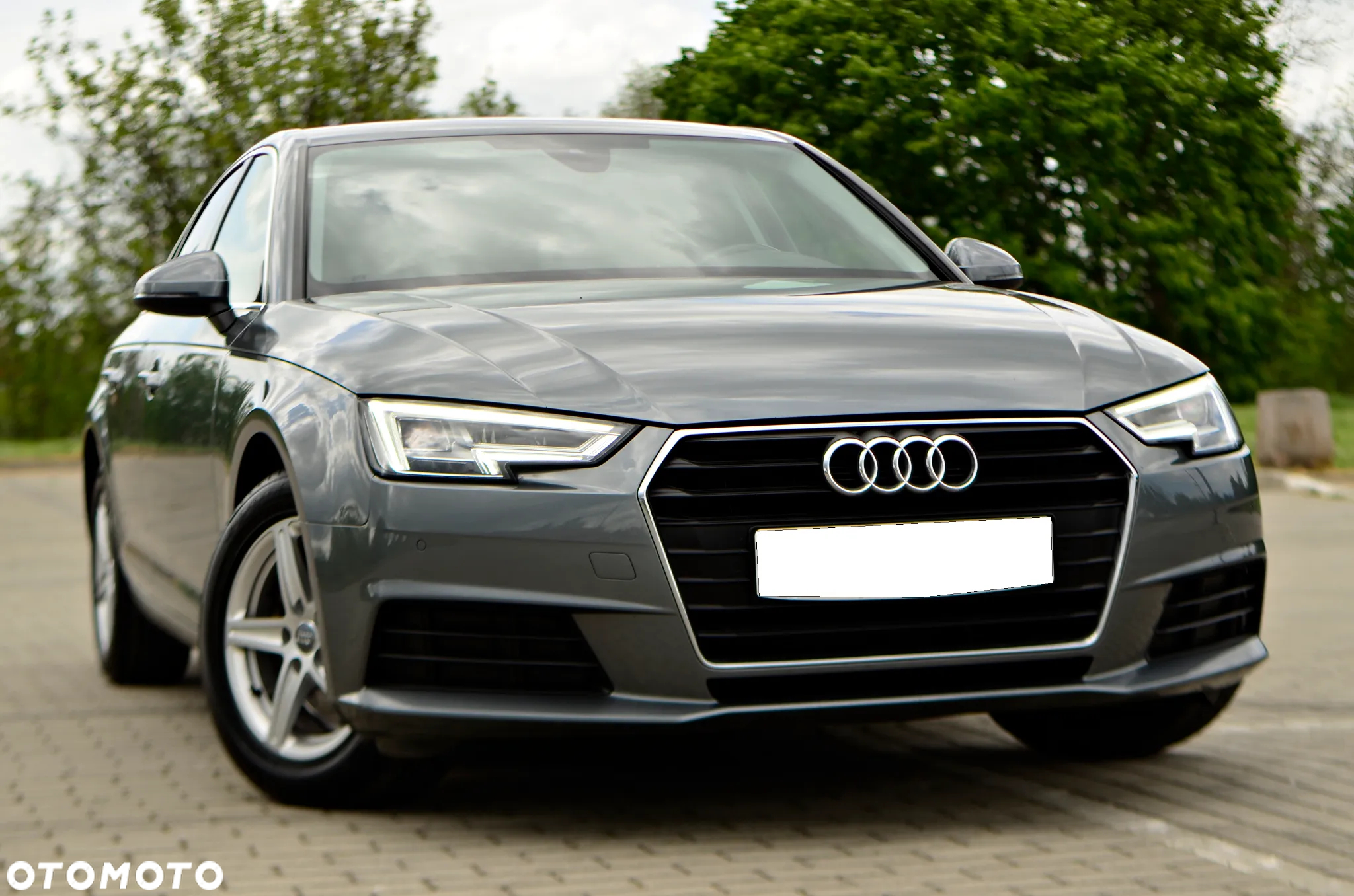 Audi A4 2.0 TDI Sport S tronic - 15