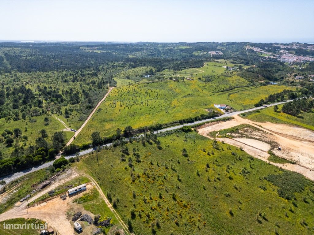 Terreno misto com 255775 m2 - Grande imagem: 1/13