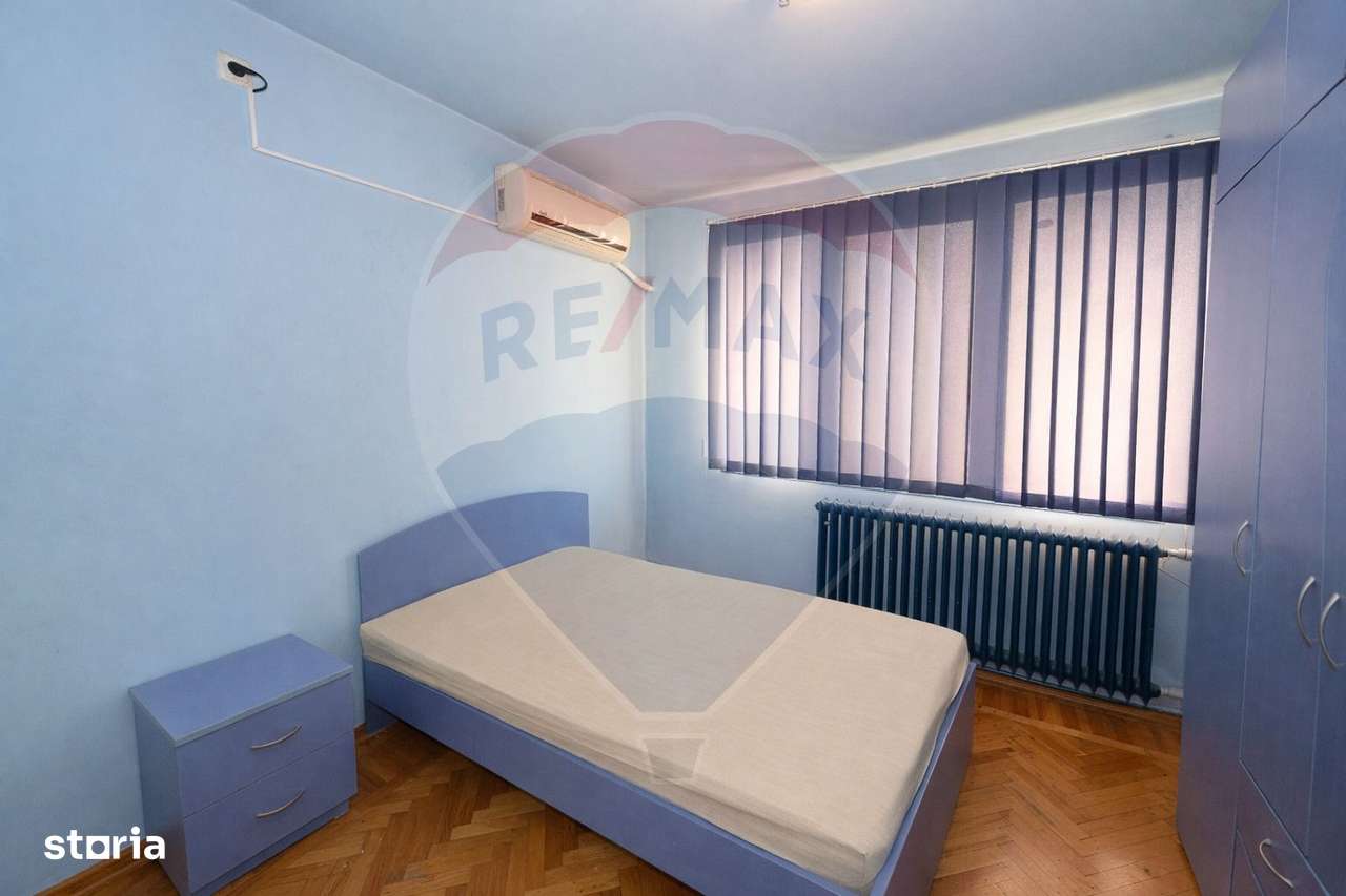 Apartament cu 3 camere de vanzare in zona Gara de Nord-2