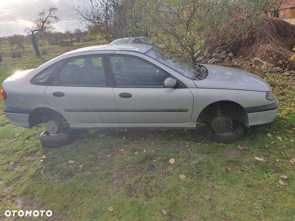 PRZEWÓD PRZEWODY KLIMATYZACJI Renault Laguna I 1,6 1,8 98-01r TEB64 - 12