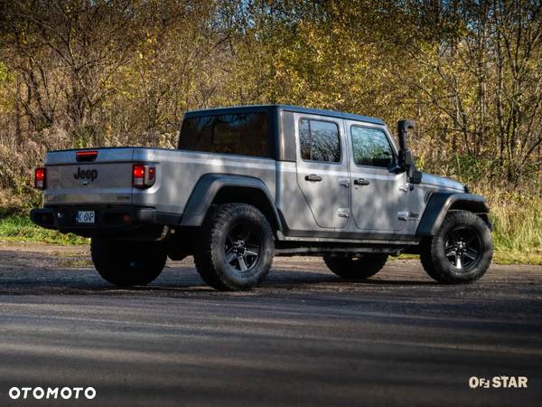 Jeep Gladiator - 2