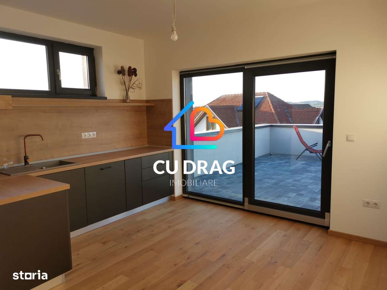 Casa pretabila regim Hotelier 5 apartamente. - Imagine principală: 3/16